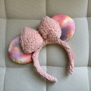 DISNEYLAND MINNIE SHERPA EARS